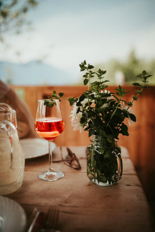 The Best Outdoor Counter Stools: Furniture for Patios, Outdoor Kitchens & Summer Living!